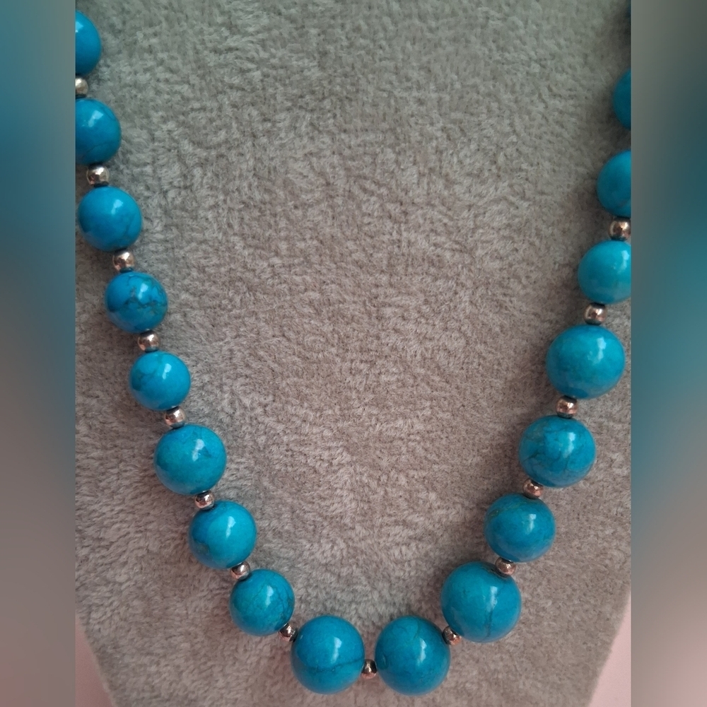 EUC Vintage ROC Sleeping Beauty Turquoise Graduated Bead Boho Necklace - Picture 2 of 7